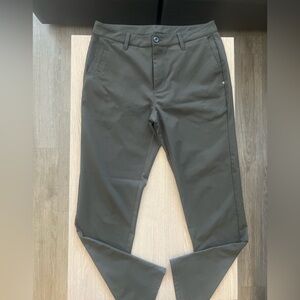 Vuori Men’s Cascade Tech Chino Olive Pants